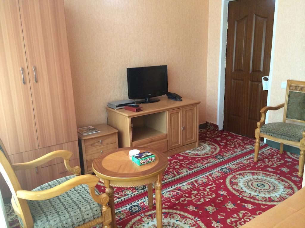 Nairi Hotel Джермук Екстериор снимка