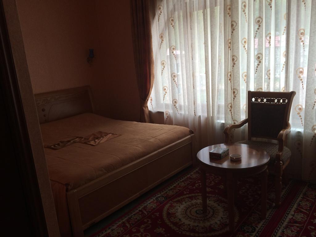 Nairi Hotel Джермук Екстериор снимка