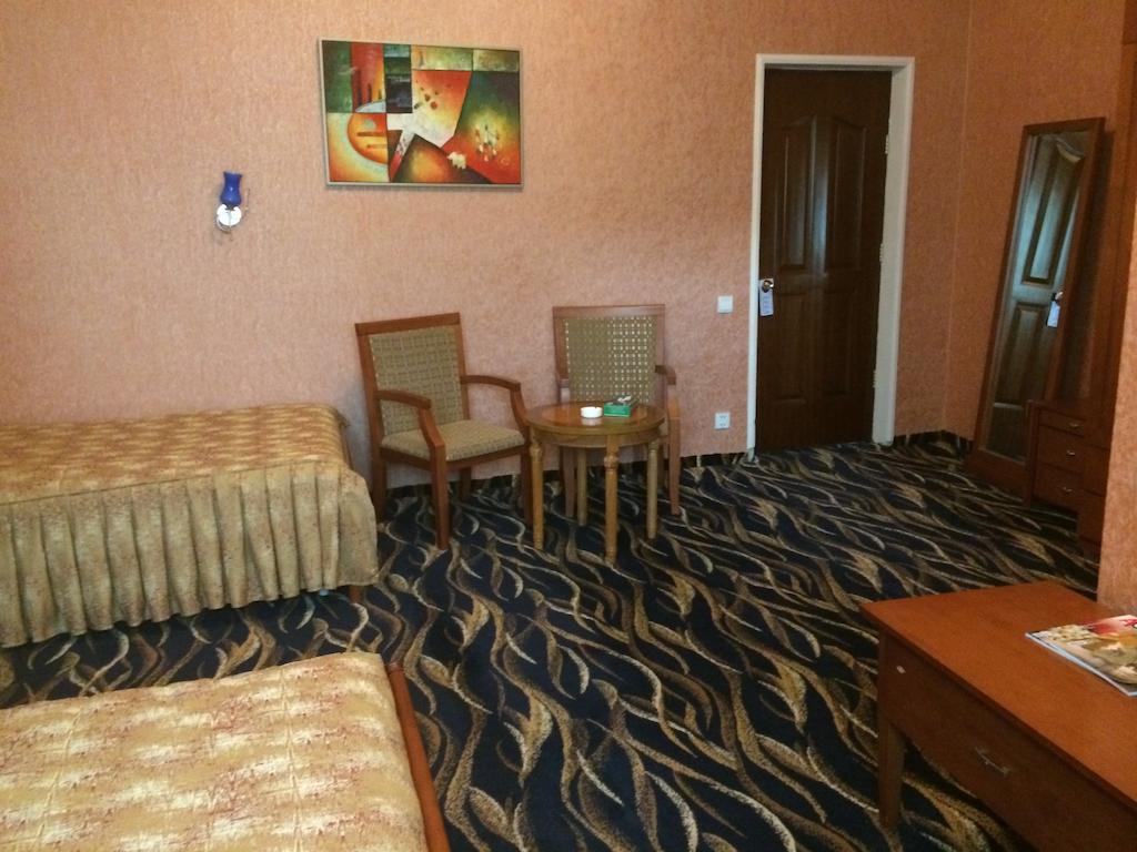 Nairi Hotel Джермук Екстериор снимка