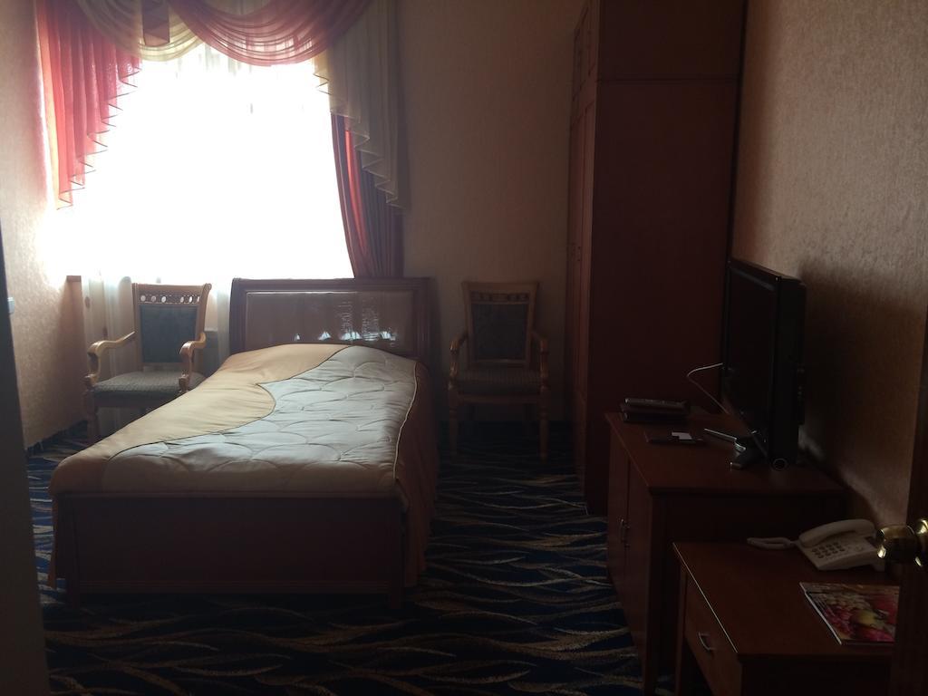 Nairi Hotel Джермук Екстериор снимка