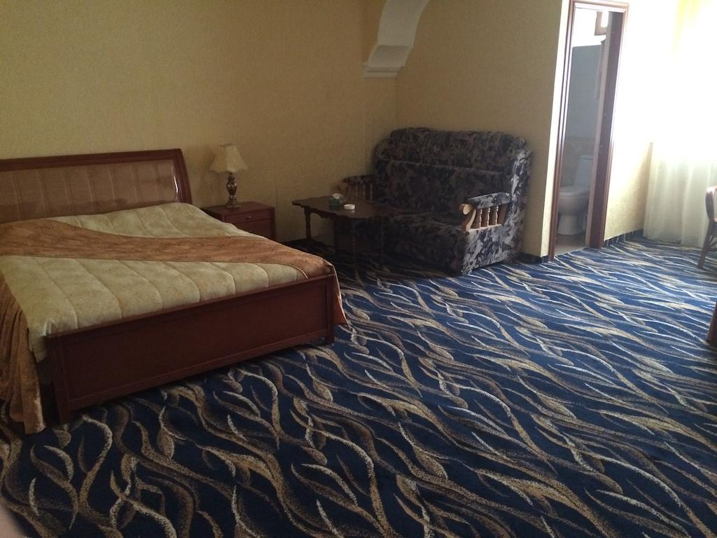 Nairi Hotel Джермук Екстериор снимка