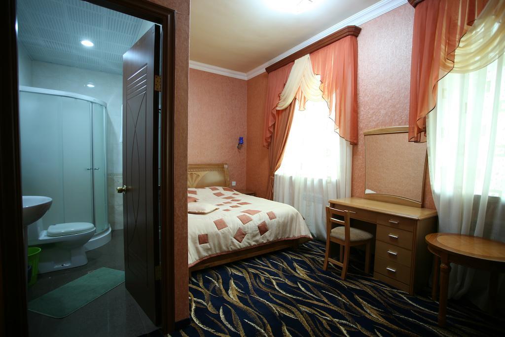 Nairi Hotel Джермук Екстериор снимка
