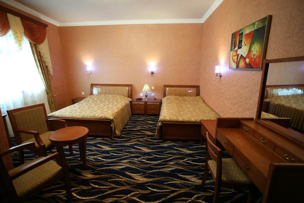 Nairi Hotel Джермук Екстериор снимка