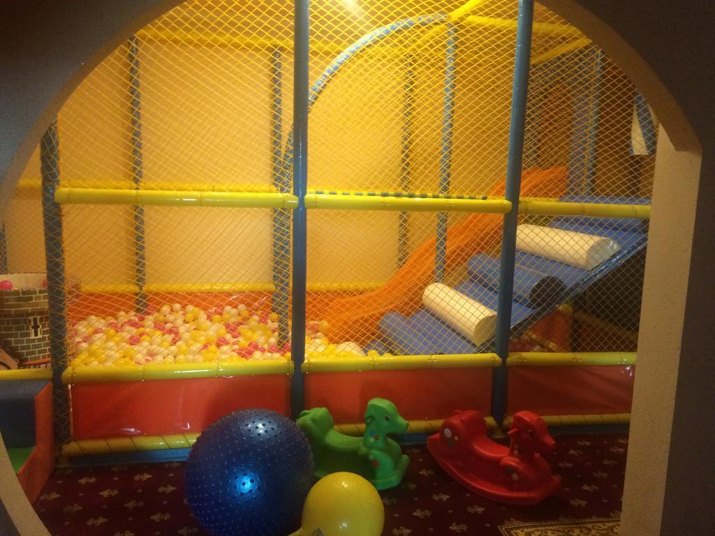Nairi Hotel Джермук Екстериор снимка